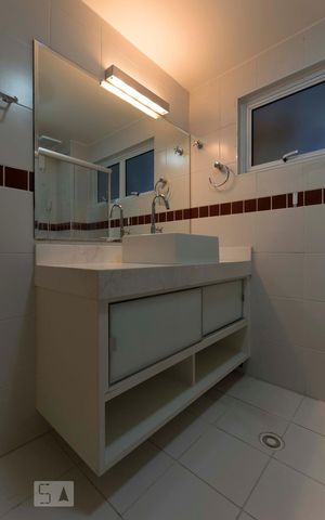 Apartamento à venda com 104m², 2 quartos e sem vagaBanheiro