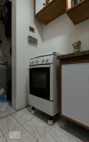 Apartamento à venda com 43m², 1 quarto e sem vagaCozinha (Fogão)