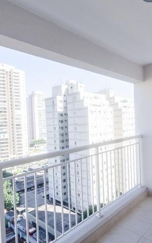Apartamento à venda com 67m², 2 quartos e 1 vaga Apartamento à venda com 67m², 2 quartos e 1 vagaVaranda