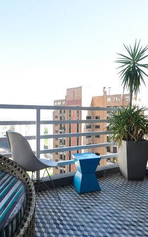Apartamento à venda com 84m², 1 quarto e 2 vagasVaranda