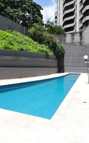 Apartamento à venda com 84m², 1 quarto e 2 vagasPiscina