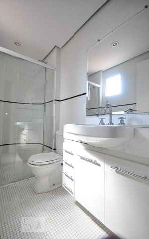 Apartamento para alugar com 210m², 4 quartos e 4 vagasBanheiro suíte 1