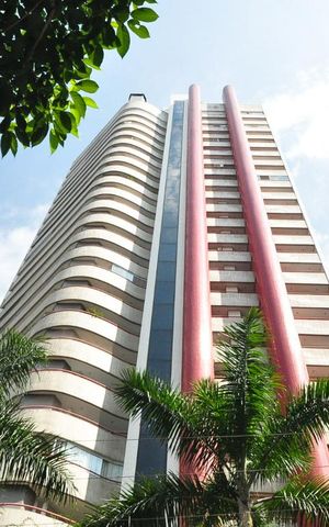 Apartamento para alugar com 210m², 4 quartos e 4 vagasFachada