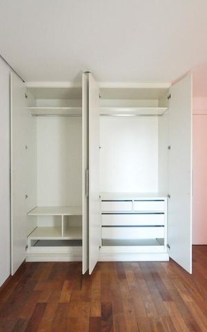 Apartamento para alugar com 210m², 4 quartos e 4 vagasArmário da suíte 1