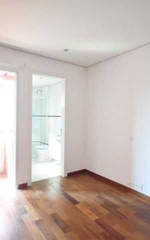 Apartamento para alugar com 210m², 4 quartos e 4 vagasSuíte 1