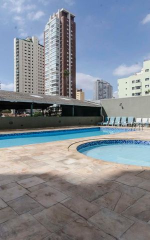 Apartamento à venda com 262m², 4 quartos e 4 vagasPiscina