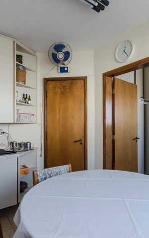 Apartamento à venda com 262m², 4 quartos e 4 vagasCopa