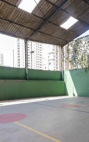 Apartamento à venda com 262m², 4 quartos e 4 vagasQuadra