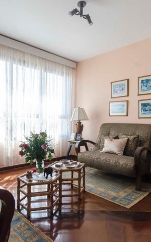 Apartamento à venda com 262m², 4 quartos e 4 vagasSala