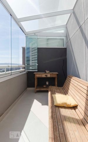 Apartamento à venda com 58m², 1 quarto e 1 vagaSacada