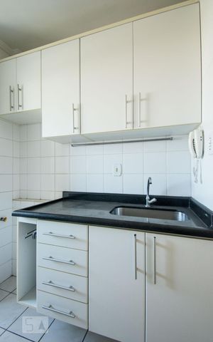 Apartamento à venda com 62m², 2 quartos e 2 vagas Apartamento à venda com 62m², 2 quartos e 2 vagascozinha