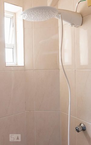 Studio à venda com 32m², 1 quarto e sem vaga Studio à venda com 32m², 1 quarto e sem vagaBanheiro