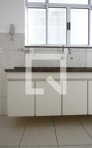 Apartamento à venda com 74m², 2 quartos e sem vagaCozinha