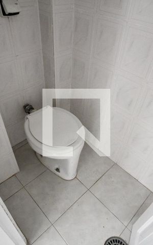 Apartamento à venda com 74m², 2 quartos e sem vagaBanheiro de Serviço