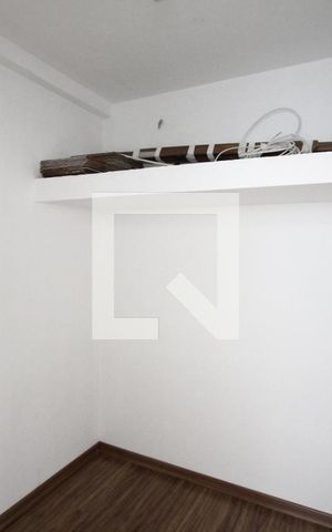 Apartamento à venda com 74m², 2 quartos e sem vagaQuarto de Serviço