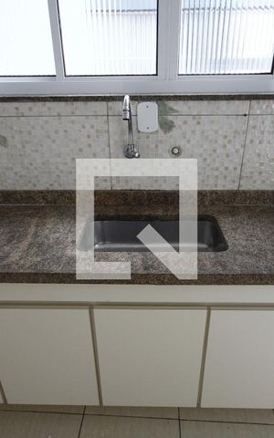 Apartamento à venda com 74m², 2 quartos e sem vagaCozinha