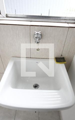 Apartamento à venda com 74m², 2 quartos e sem vagaÁrea de Serviço