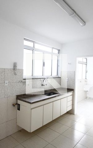 Apartamento à venda com 74m², 2 quartos e sem vagaCozinha
