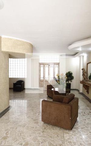 Apartamento à venda com 74m², 2 quartos e sem vagaHall de Entrada