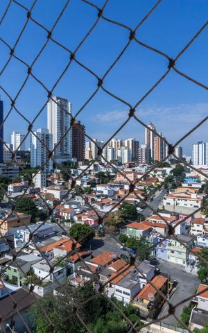Apartamento à venda com 240m², 4 quartos e 2 vagasVista
