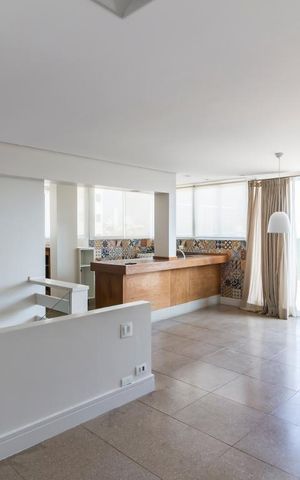 Apartamento à venda com 240m², 4 quartos e 2 vagasSala Superior