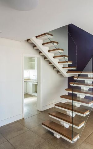 Apartamento à venda com 240m², 4 quartos e 2 vagasSala