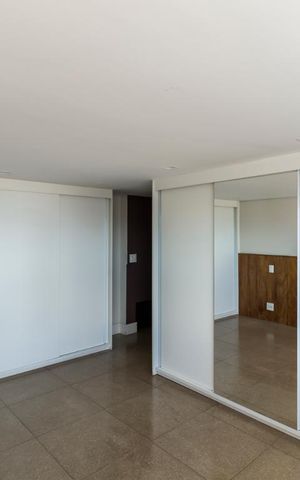 Apartamento à venda com 240m², 4 quartos e 2 vagasSuite 3
