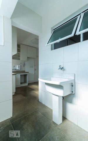 Apartamento à venda com 240m², 4 quartos e 2 vagasÁrea de Serviço