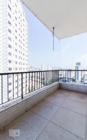 Apartamento à venda com 240m², 4 quartos e 2 vagasSacada