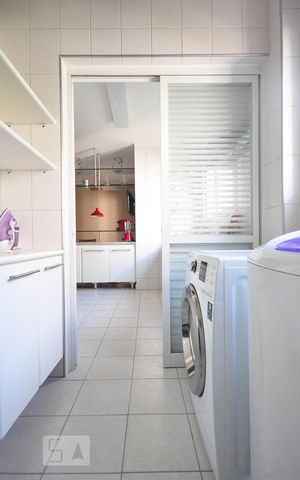 Apartamento para alugar com 120m², 3 quartos e 2 vagasÁrea de serviço
