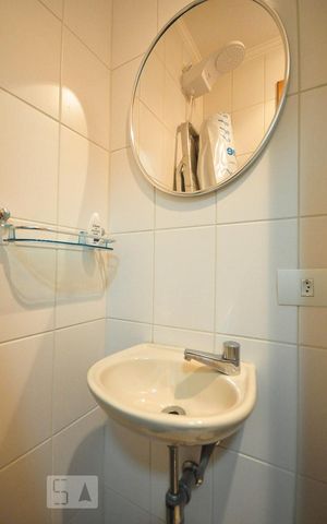 Apartamento para alugar com 120m², 3 quartos e 2 vagasBanheiro de serviço