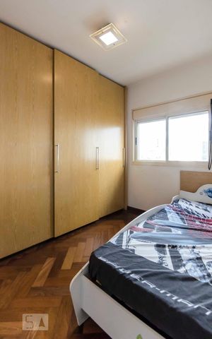 Apartamento à venda com 190m², 4 quartos e 4 vagasQuarto 2