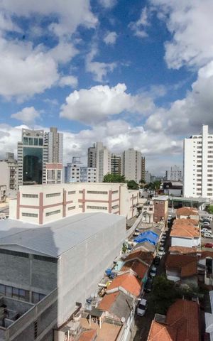 Apartamento à venda com 190m², 4 quartos e 4 vagasVista sacada