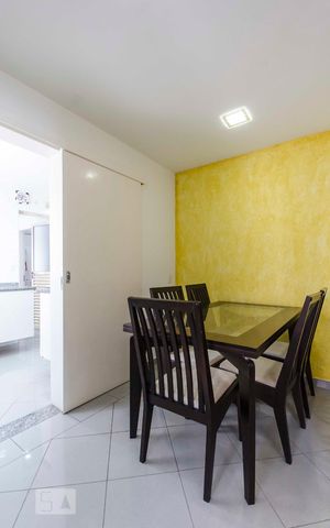 Apartamento à venda com 190m², 4 quartos e 4 vagasCozinha