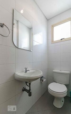 Apartamento à venda com 190m², 4 quartos e 4 vagasBanheiro de serviço