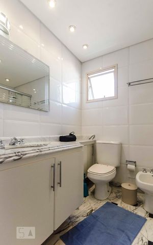 Apartamento à venda com 190m², 4 quartos e 4 vagasBanheiro Suíte 2