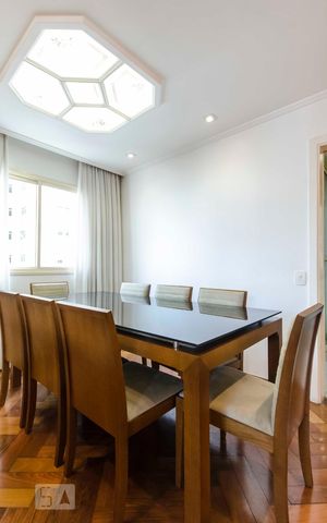Apartamento à venda com 190m², 4 quartos e 4 vagasSala