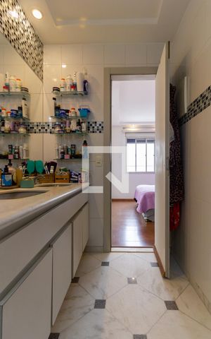 Apartamento à venda com 224m², 4 quartos e 2 vagasBanheiro da Suíte 3