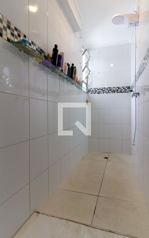 Apartamento à venda com 224m², 4 quartos e 2 vagasBanheiro da Suíte 3