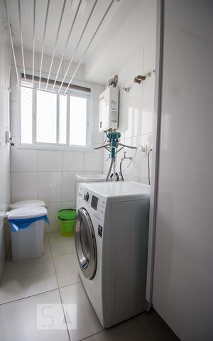 Apartamento à venda com 67m², 2 quartos e 2 vagas Apartamento à venda com 67m², 2 quartos e 2 vagasLavanderia