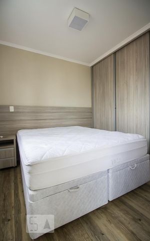 Apartamento à venda com 67m², 2 quartos e 2 vagas Apartamento à venda com 67m², 2 quartos e 2 vagasQuarto suíte