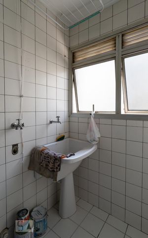 Apartamento à venda com 77m², 2 quartos e 2 vagas Apartamento à venda com 77m², 2 quartos e 2 vagasÁrea de Serviço