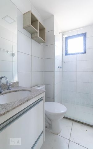 Studio para alugar com 32m², 1 quarto e 1 vaga Studio para alugar com 32m², 1 quarto e 1 vagaBanheiro