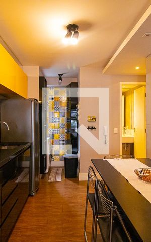 Apartamento para alugar com 67m², 2 quartos e 1 vaga Apartamento para alugar com 67m², 2 quartos e 1 vagaCozinha