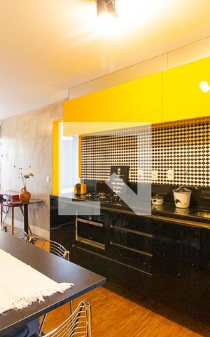 Apartamento para alugar com 67m², 2 quartos e 1 vaga Apartamento para alugar com 67m², 2 quartos e 1 vagaCozinha