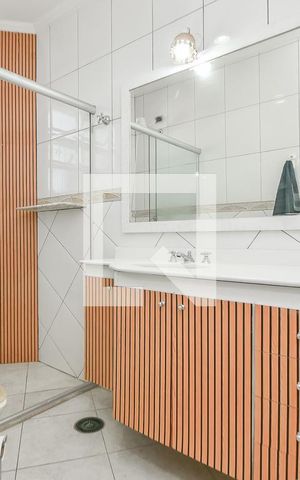 Apartamento à venda com 80m², 2 quartos e sem vaga Apartamento à venda com 80m², 2 quartos e sem vagaBanheiro
