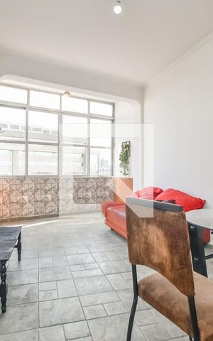 Apartamento à venda com 80m², 2 quartos e sem vaga Apartamento à venda com 80m², 2 quartos e sem vagaSala
