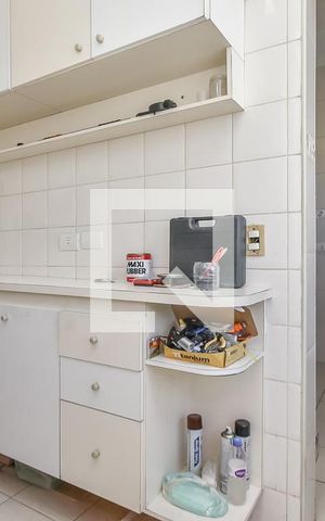 Apartamento à venda com 80m², 2 quartos e sem vaga Apartamento à venda com 80m², 2 quartos e sem vagaÁrea de Serviço