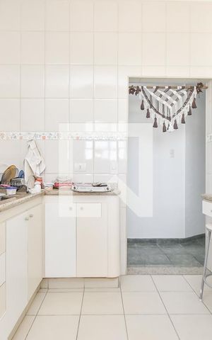 Apartamento à venda com 80m², 2 quartos e sem vaga Apartamento à venda com 80m², 2 quartos e sem vagaCozinha