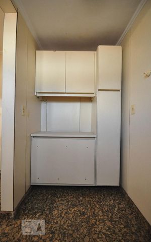 Apartamento para alugar com 450m², 6 quartos e 5 vagasÁrea de serviço da cobertura
